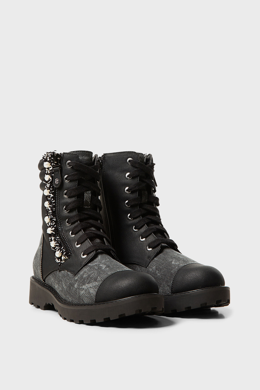 Military boots with pearls